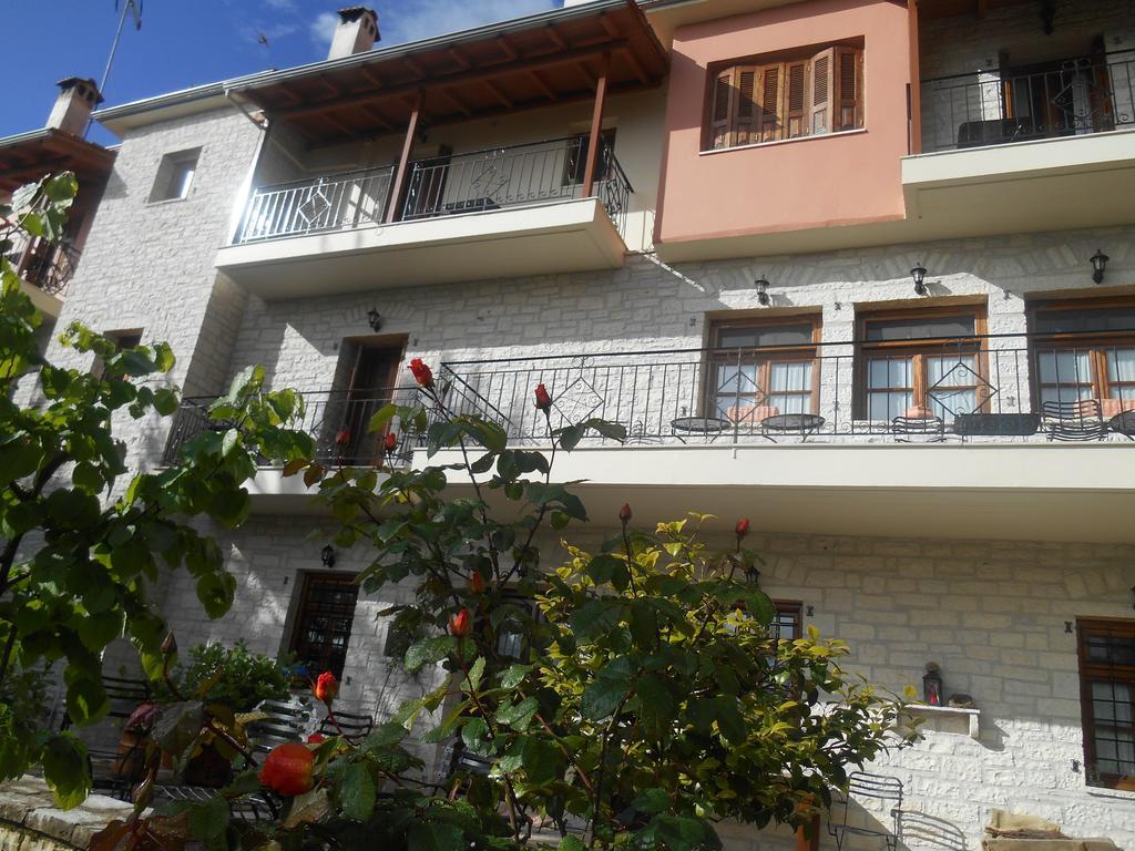 Traditional Guesthouse Marousio Rodavgi Exterior photo